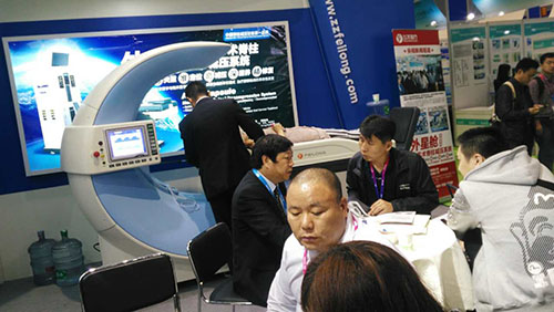 展會現(xiàn)場洽談 展會現(xiàn)場洽談