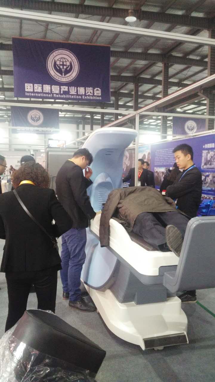 外星艙非手術(shù)脊柱減壓系統(tǒng) 外星艙非手術(shù)脊柱減壓系統(tǒng)