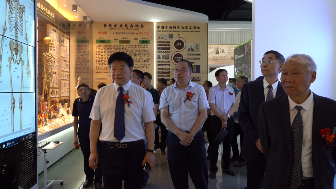 飛龍醫(yī)療參觀 飛龍醫(yī)療參觀